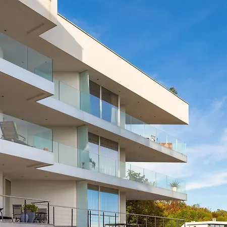 Palmas أوباتيا